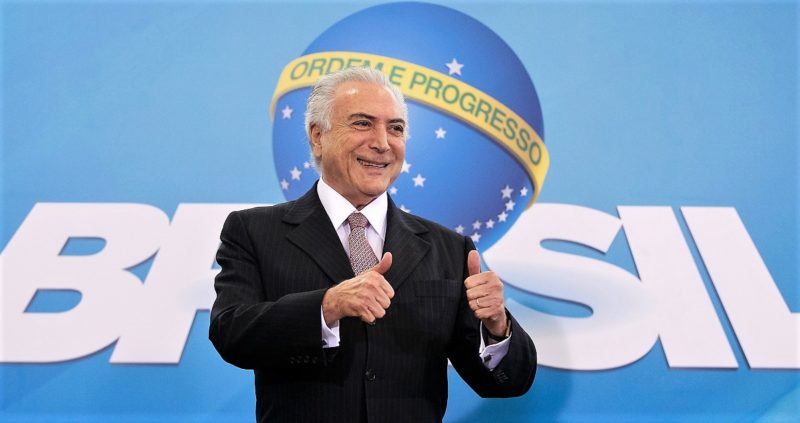 Política