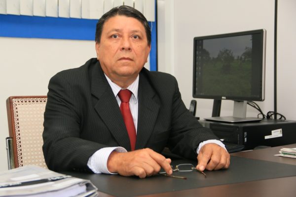 Pai de vice-governador do AM pode ter recebido indenização milionária suspeita