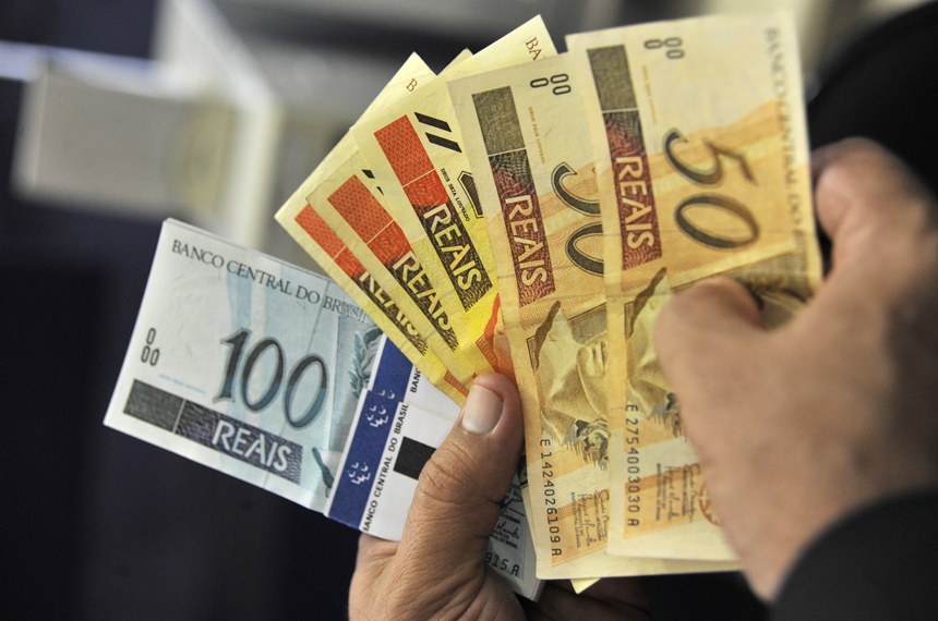 Saiba como funciona o auxílio emergencial de R$ 600 por mês