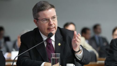 Anastasia PARTIDOS-REGRAS-TRANSPARENCIA