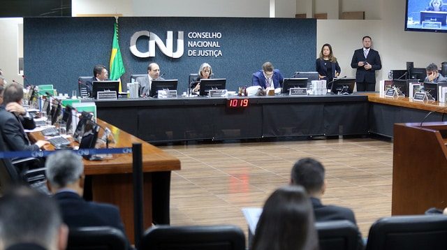 CNJ-MORO-DILMA-LULA