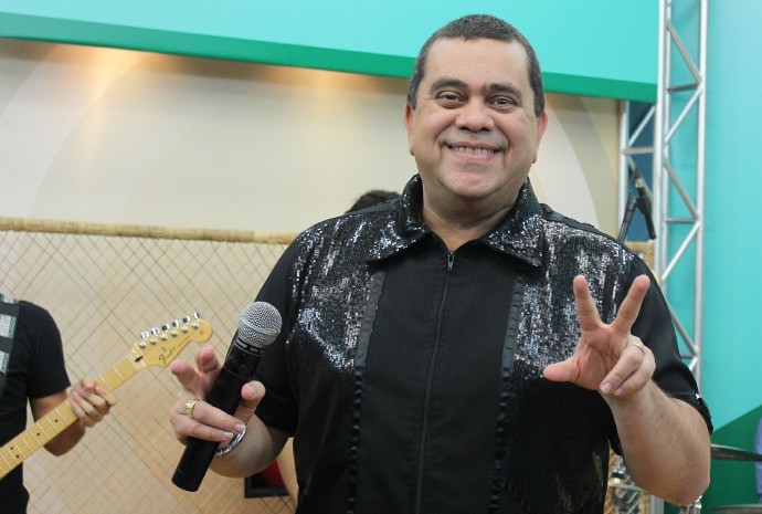 Arlindo Júnior anuncia lançamento de DVD