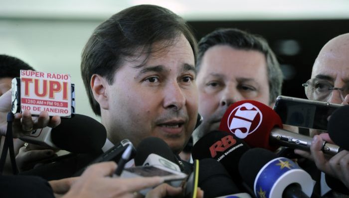 MAIA-CRITICA-STF