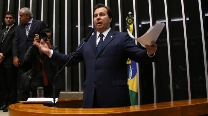 MAIA REDUCAO IMPOSTOS COMBUSTIVEIS