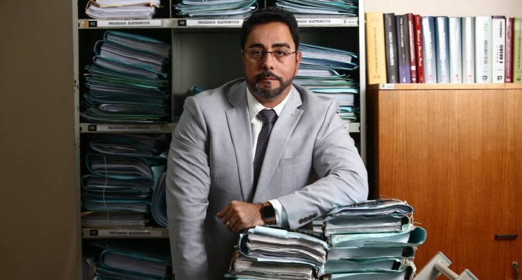 DECISOES GILMAR JUIZ BRETA
