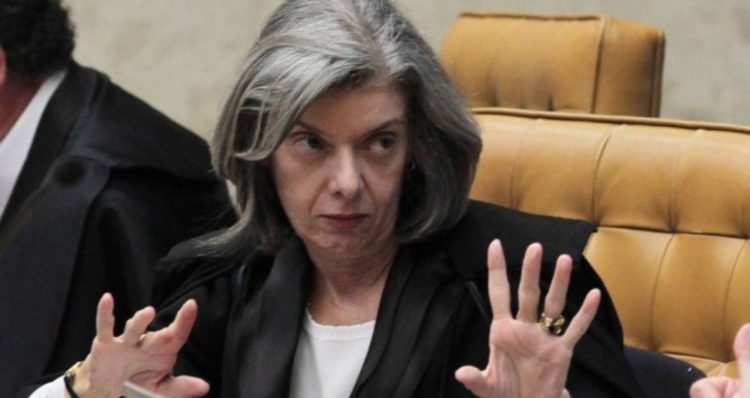 Ministra suspende processos sobre esquemas de madeira na Amazônia