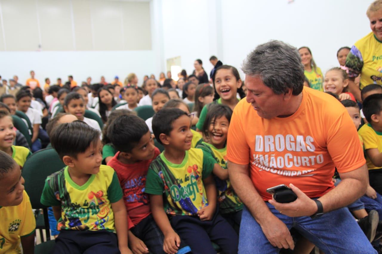 Romeiro Mendonça - Presidente Figueiredo - Drogas