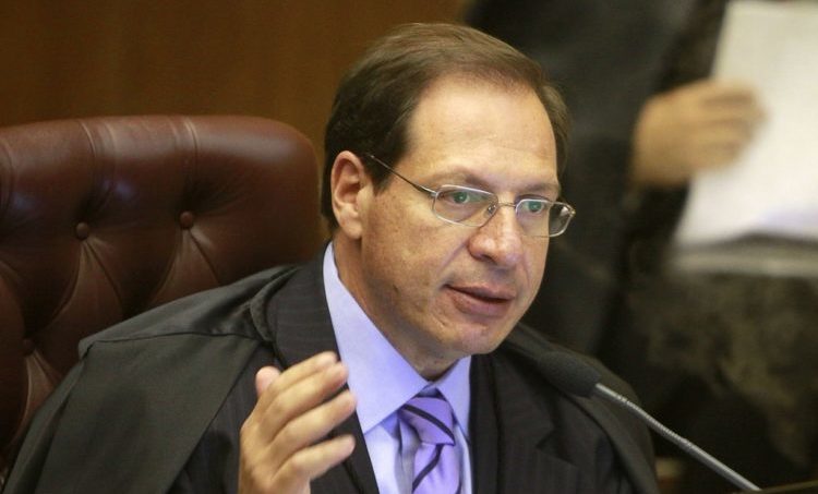 STJ CNH PASSAPORTES SALOMAO