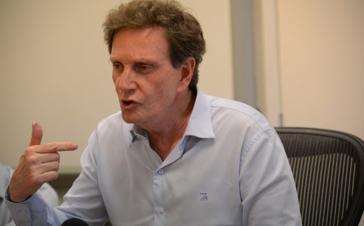 PREFEITO PASTORES CIRURGIAS IPTU MARCELO CRIVELA PRB