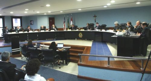 EX-PREFEITO CAREIRO VARZEA MULTA TCE-AM