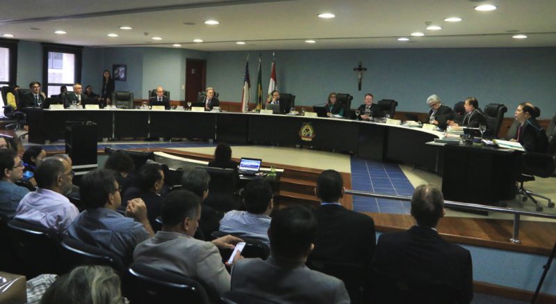 EX-DIRETOR CARAUARIPREV DEVOLVER MIL