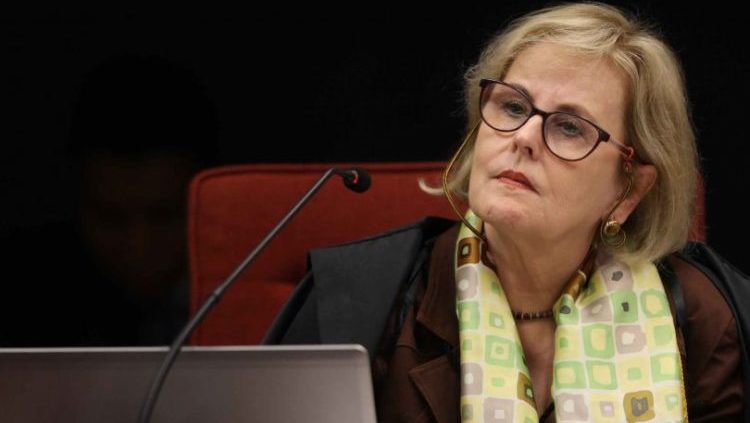 chapa MINISTRA LIBERA VENEZUELANOS