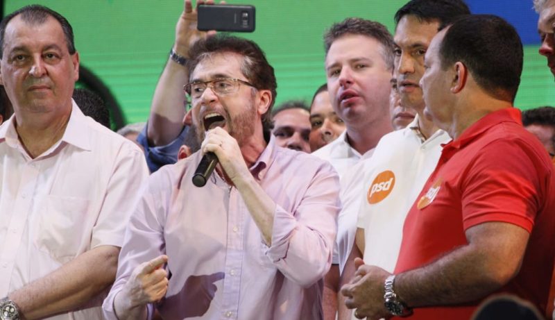 Plínio Valério surpreende com eleição para o Senado Federal, com 26% dos votos
