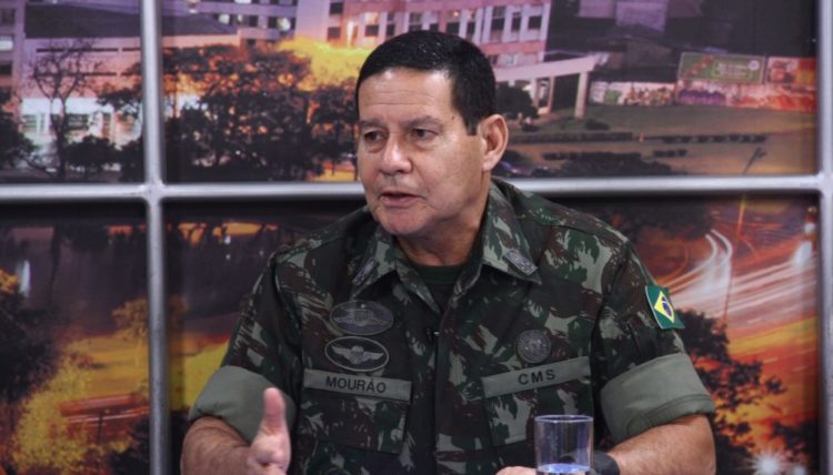 GENERAL MOURAO DEBATES BOLSONARO
