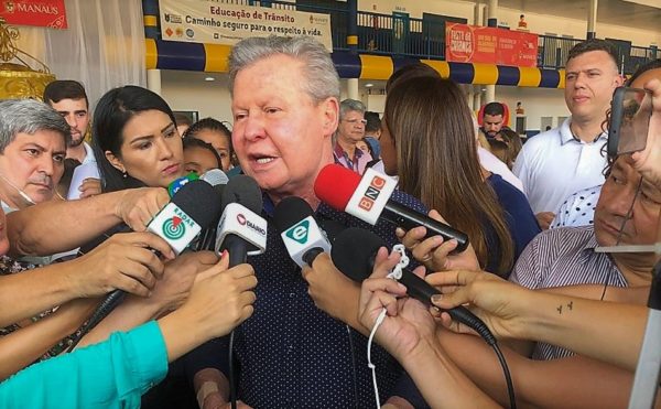 Arthur voto criança
