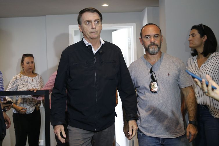 "Ninguém entende melhor os problemas de uma região do que seu próprio povo”, diz Bolsonaro