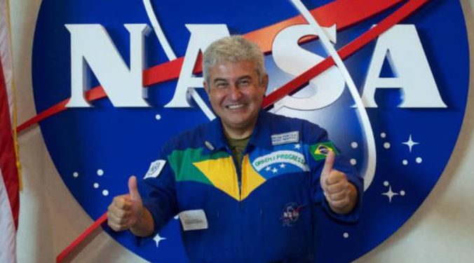 Bolsonaro anuncia Marcos Pontes como ministro da Ciência e Tecnologia