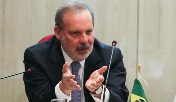 ex-ministro Indústria