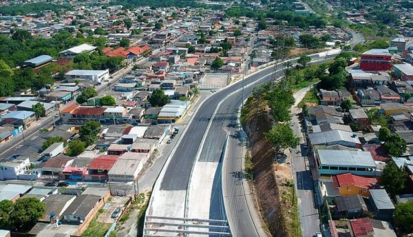 Avenida das Flores