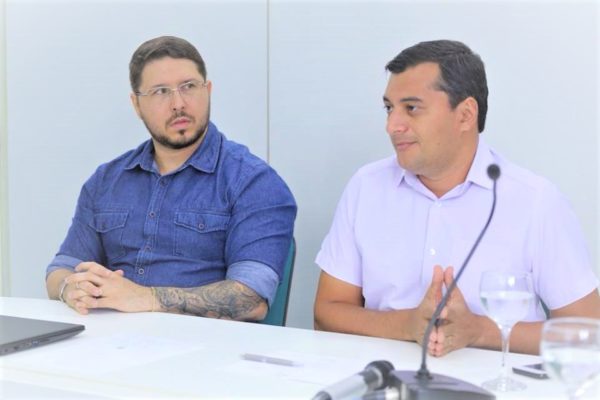 secretários