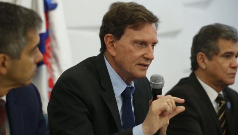 Crivella afunda e leva junto os tios evangélicos Edir Macedo e R.R Soares