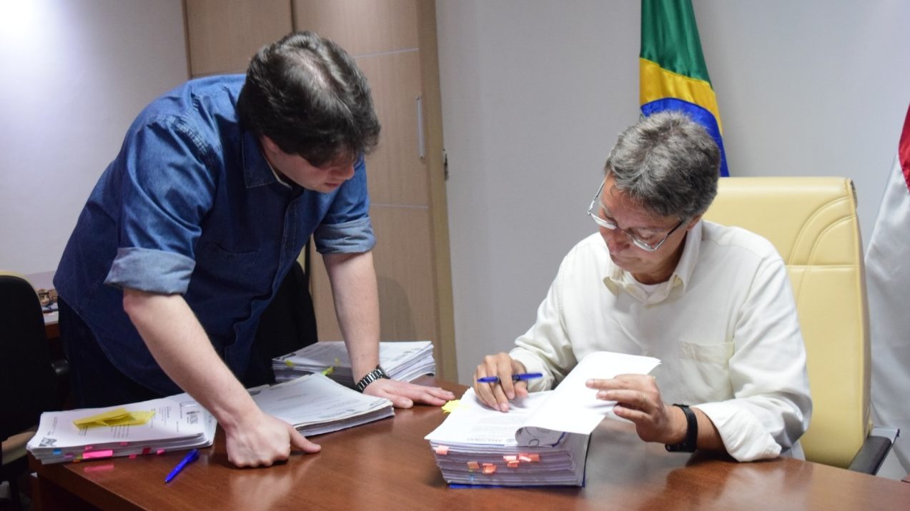 Seduc - Luiz Castro e Fabian