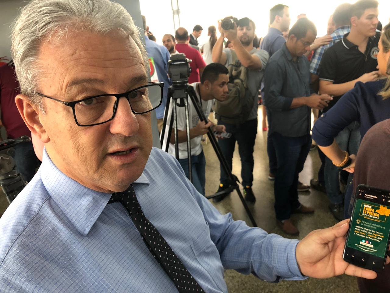 Em nota, diretor de TV pública do Amazonas contesta acusações