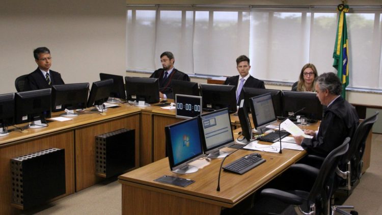 trf-4, julgar, condenacao, lula