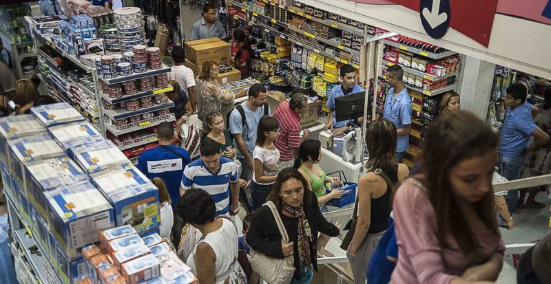 Novas contaminações Comerciantes Mercado de trabalho