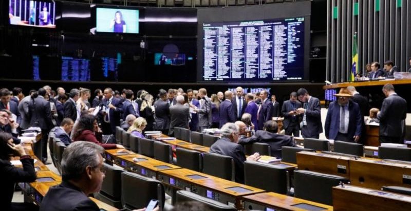 congresso, vetos, partidos, eleicoes