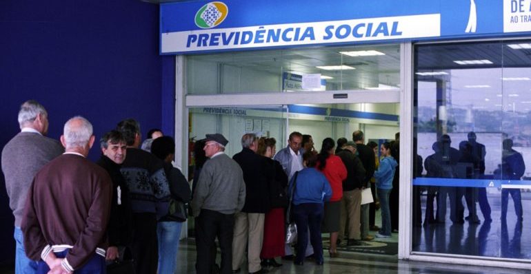 folha, pagamento, inss, bancos, privados
