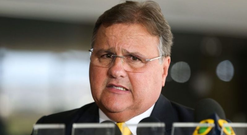 ex-ministro, milhoes, regime, semiaberto