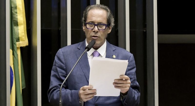 congresso, limitar, sonorizacao, templos, oracao, pastore