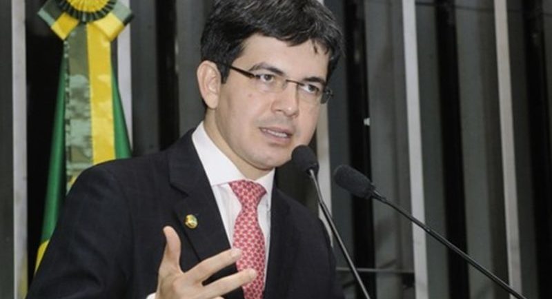 randolfe, denunciara, secom, senado