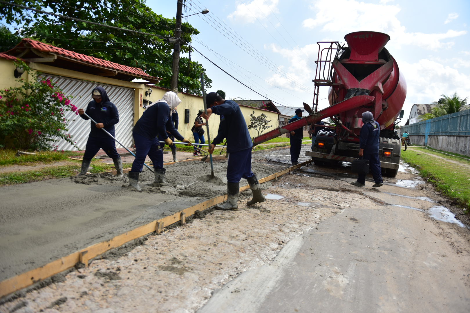 Governo lança edital para recuperar estradas de Tabatinga com concreto