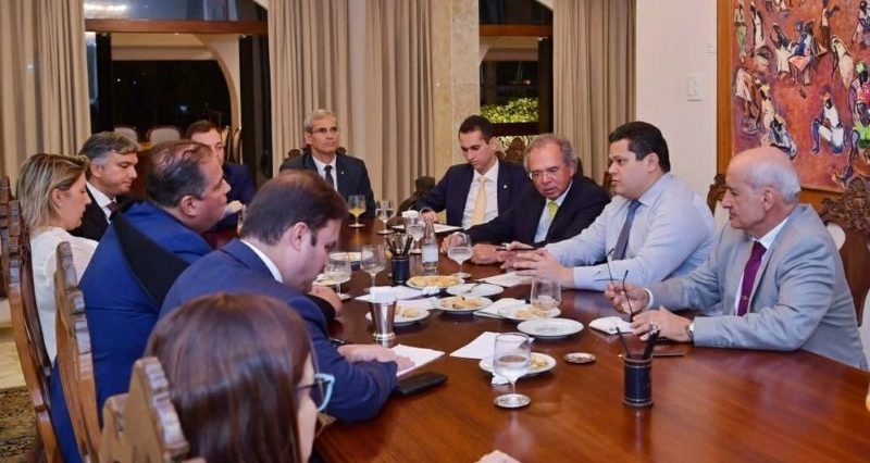 mal-estar, 30 bilhoes, orcamento, reuniao, urgente