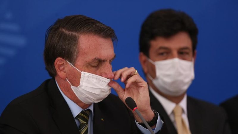CPI da Covid quer saber motivos da queda de Mandetta e Teich