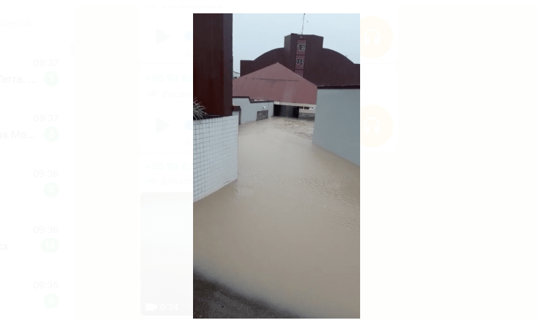 Chuva alaga motel em Manaus e deixa quatro casais ilhados