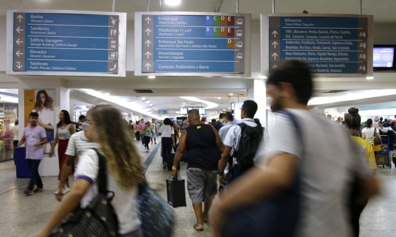 OMS condena 'deixar o vírus circular' para obter imunidade de rebanho