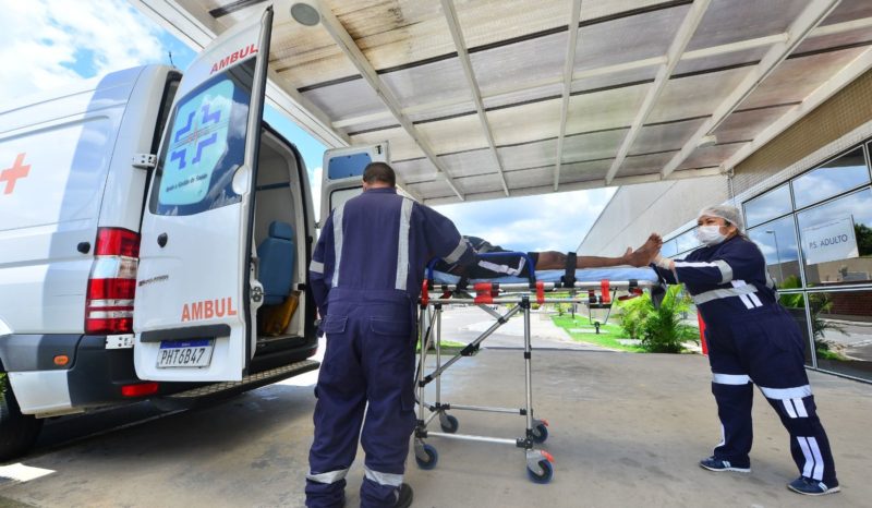 Internados coronavírus hospital Delphina Aziz