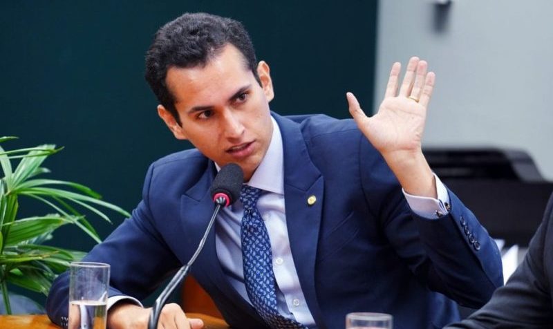 relator, orcamento, criticas, emendas