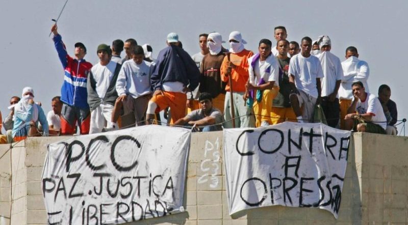 Planilhas mostram que PCC paga até o 'leite das crianças' para presos