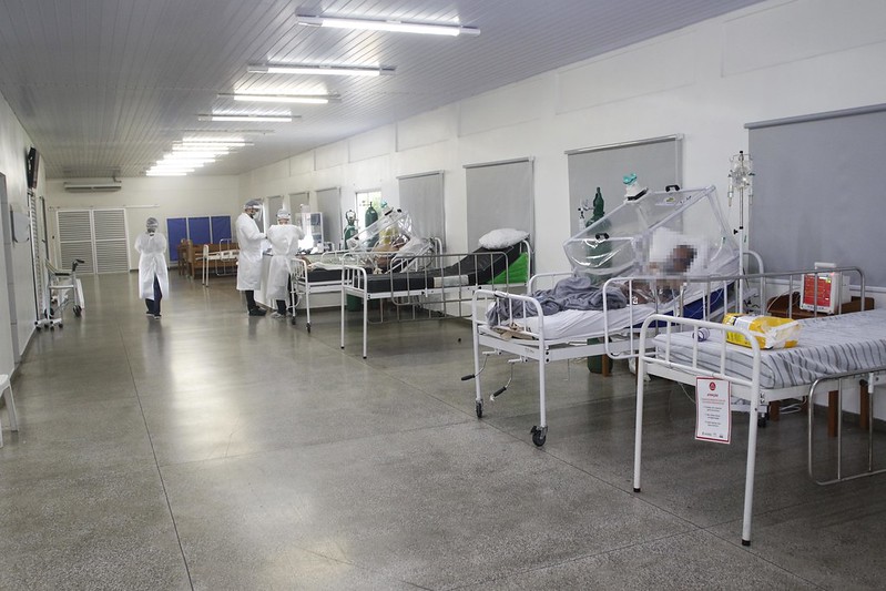Coronavírus se alastra pelo interior e supera Manaus em casos
