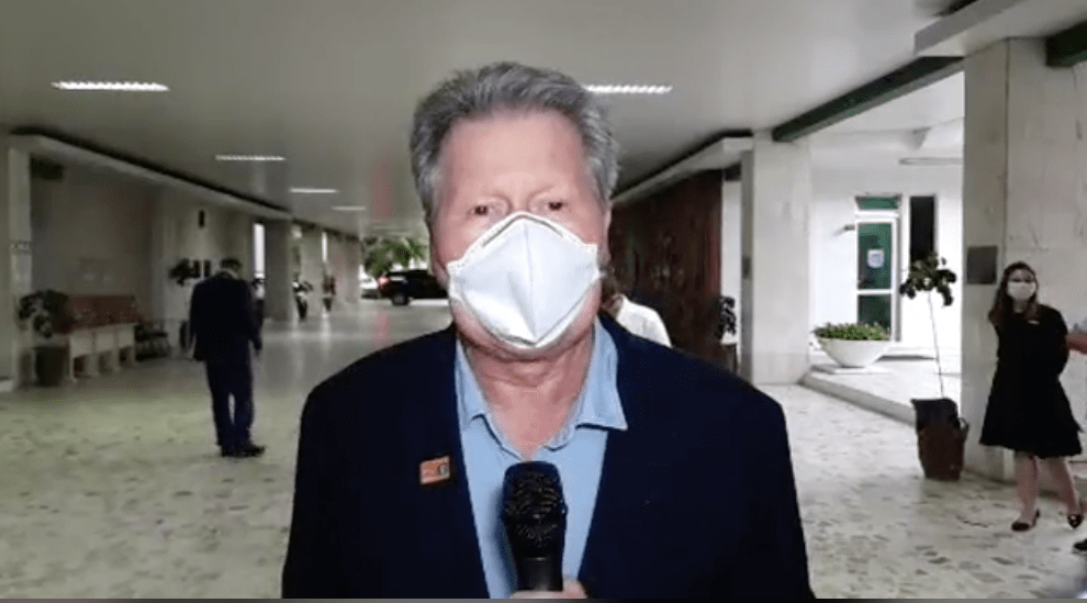 Arthur Neto, prefeito de Manaus-min