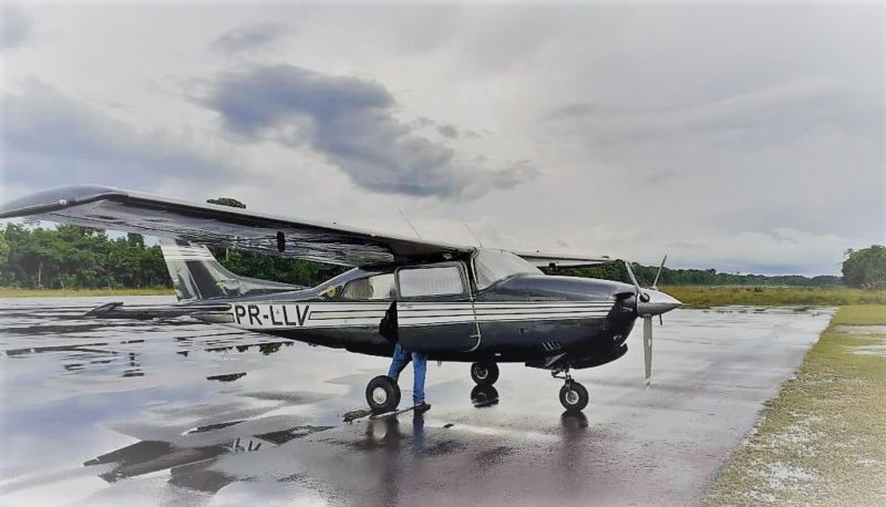 Avião