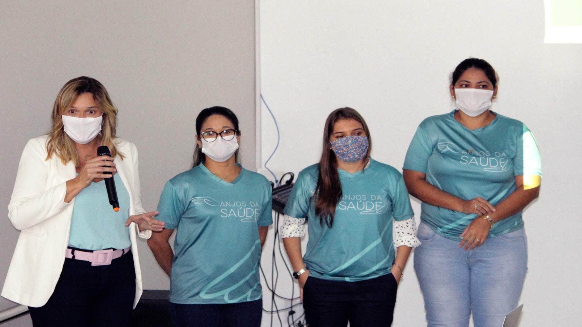 'Anjos da Saúde' começam a atuar em quatro hospitais de Manaus