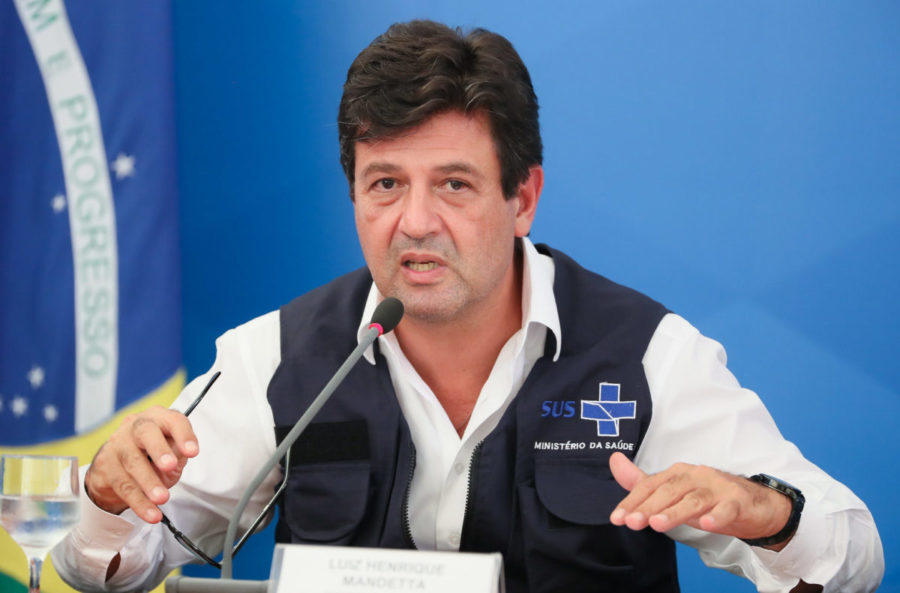 Mandetta anuncia a construção de hospital de campanha em Manaus
