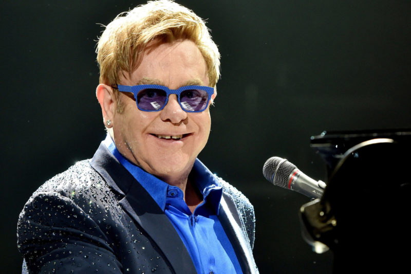 Lady Gaga, Elton John show-live