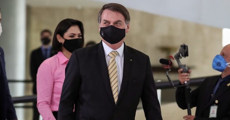 bolsonaro, boca, mole, rouba
