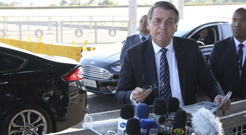 bolsonaro, ironiza, churrascada
